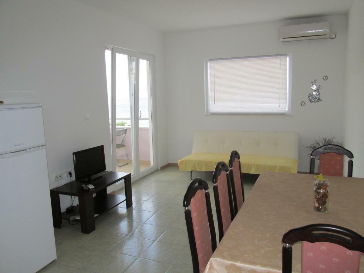 Sunny Apartman Pajdek Sevid Bagian luar foto