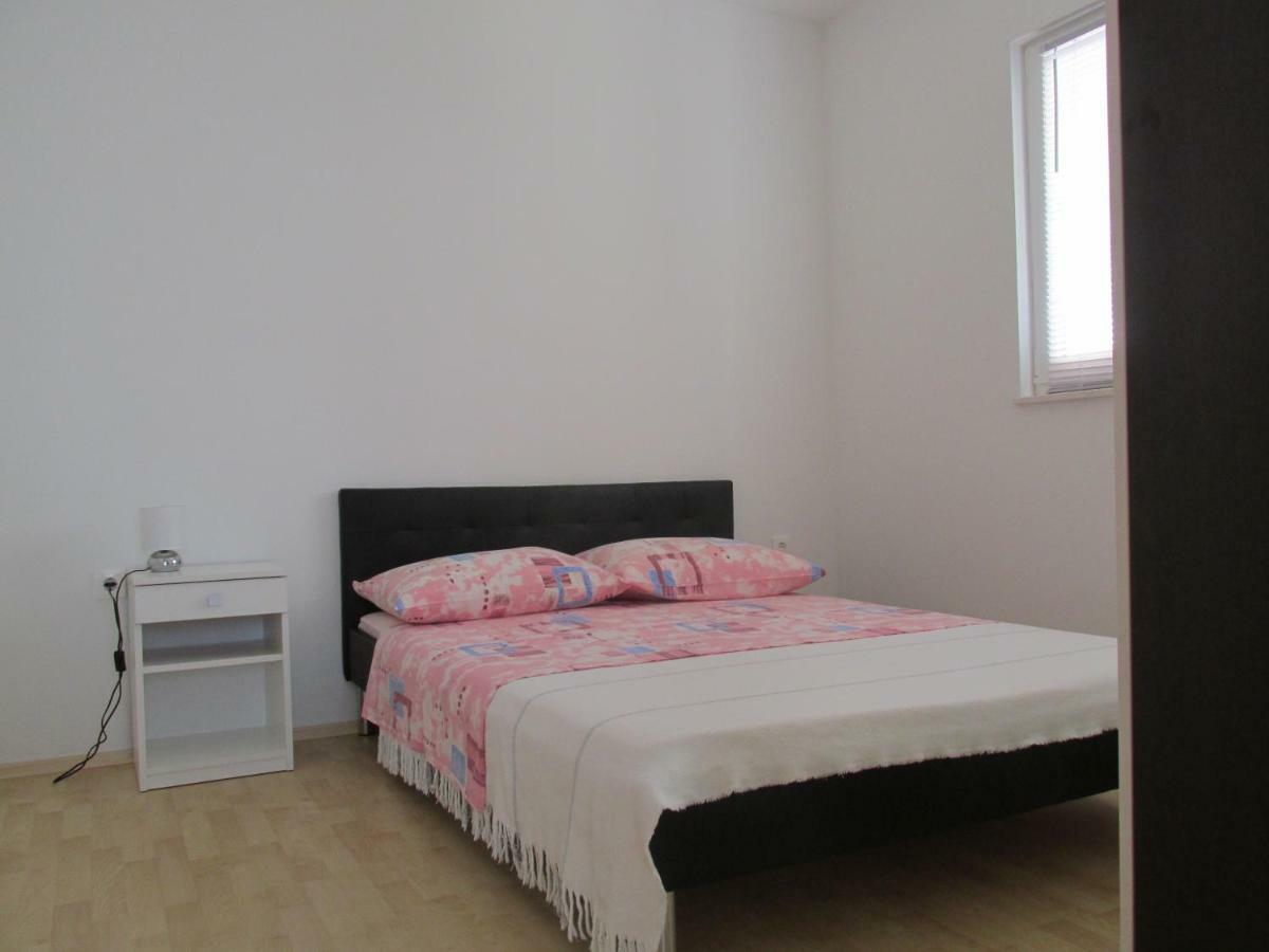 Sunny Apartman Pajdek Sevid Bagian luar foto